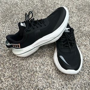 Sorel Explorer Blitz Leisure Lace Sneakers Women’s 6.5